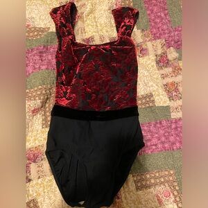 Beautiful eleve size small